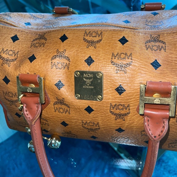 Vintage MCM Boston Bag & wallet - Picture 14 of 17